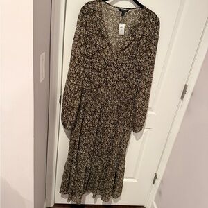 Banana Republic Black Floral Long Sleeve Midi Dress